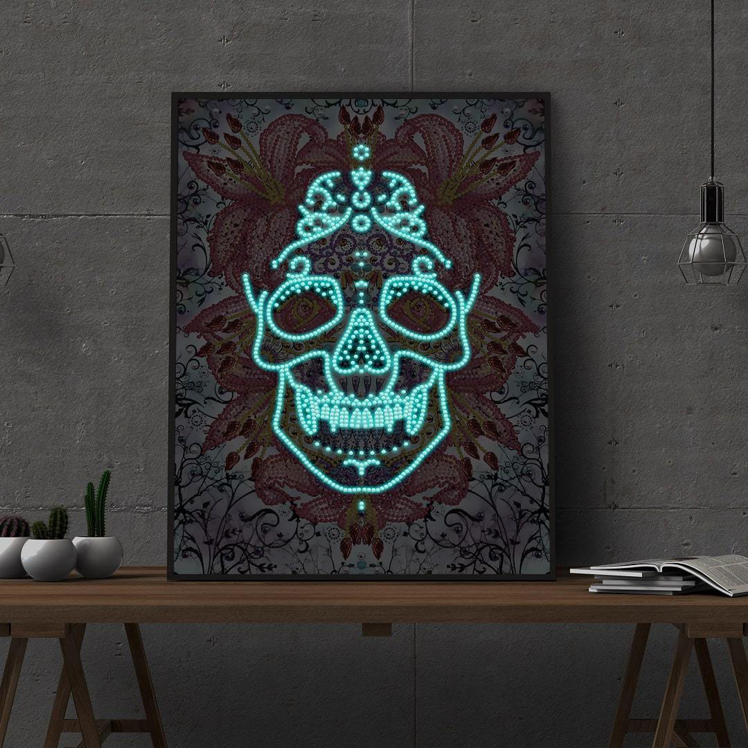 Totenkopf | Im Dunkeln leuchtend 30x40cm Diamond painting Deutschland | Diamond painting eigenes bild | Diamond painting kaufen | Diamond painting 5D | Diamond painting amazon | Diamond painting eigenes foto